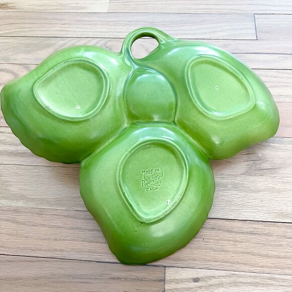 Vintage Metlox Poppytrail California Strawberry Divided Serving Bowl Pottery - Picture 6 of 12